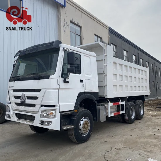 低価格中古シノトラック HOWO 6X4/8X4 A7/T7 10/12 ウィーラー 336/371/375/420HP 18